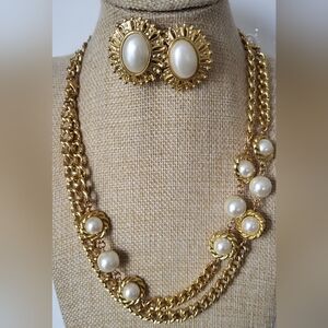 Vintage Faux Pearl Necklace & Clip Earring Set